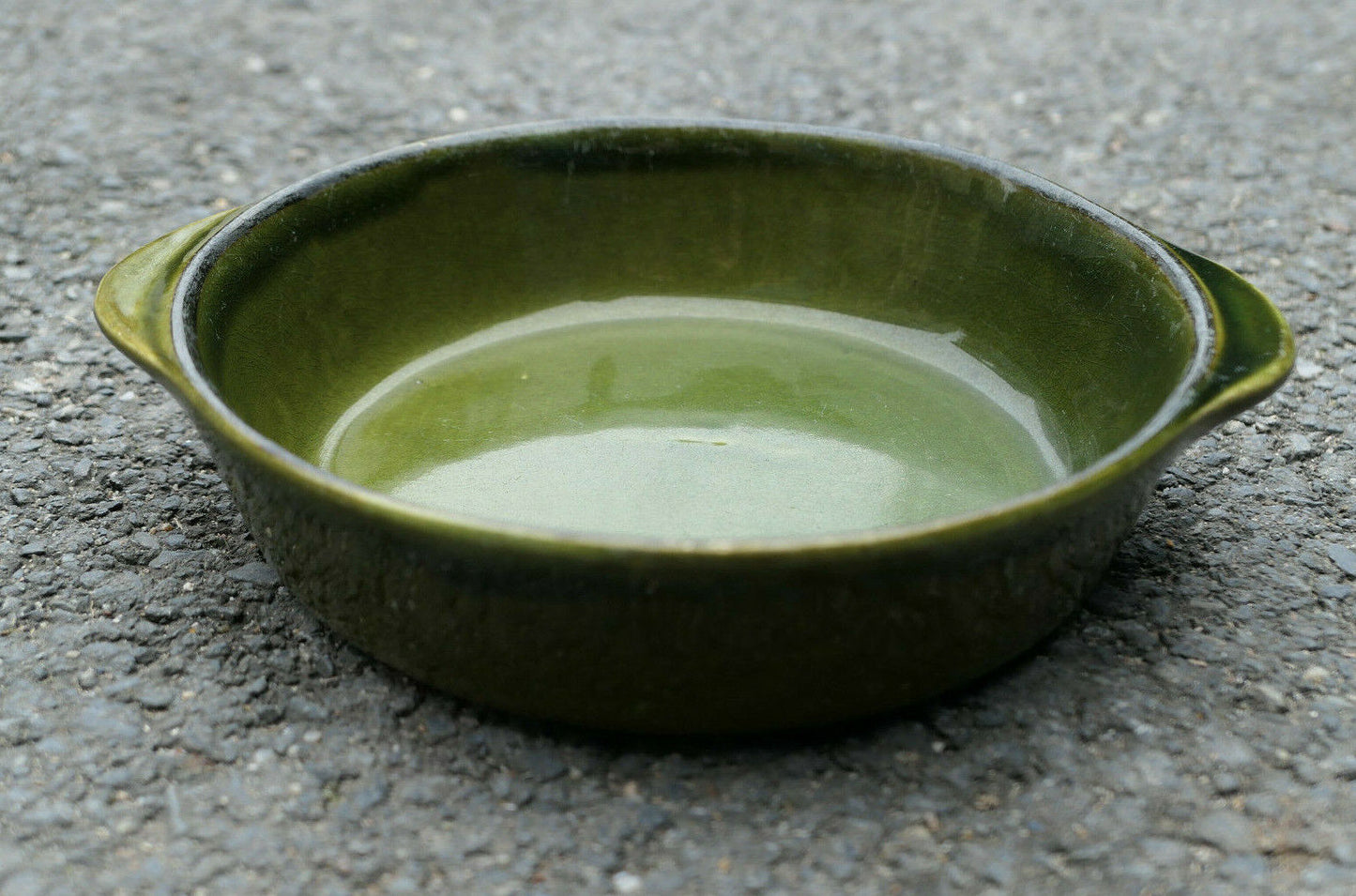 PLAT CAQUELON VINTAGE FAIENCE CERAMIQUE VERNISSEE CCF CIGOGNE