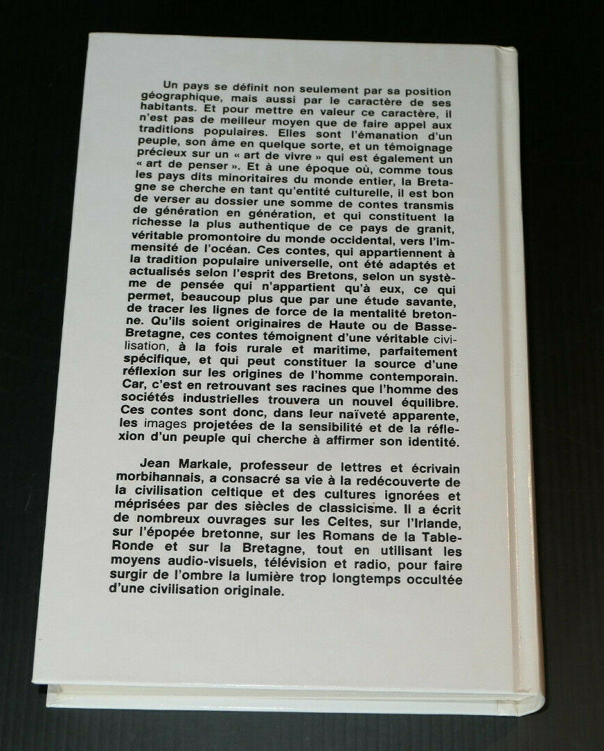 CONTES POPULAIRES DE TOUTES LES BRETAGNE / JEAN MARKALE / OUEST-FRANCE 1977