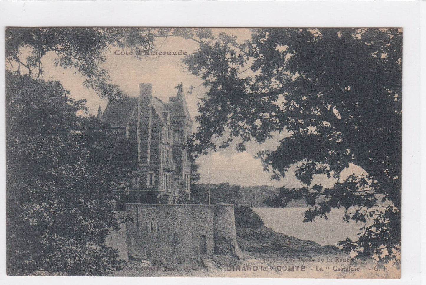 OLD BLACK & WHITE POSTCARD CPA DINARD LA VICOMTE LA CASTELNIE