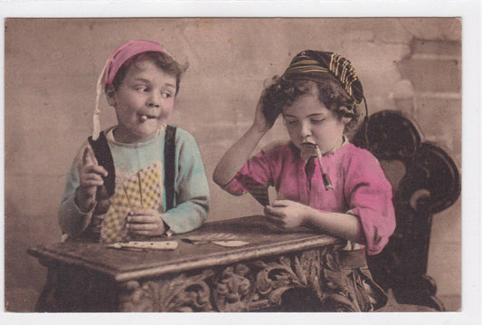 CARTE POSTALE ANCIENNE COULEUR CPA FANTAISIE ENFANTS JOUEURS DE CARTES