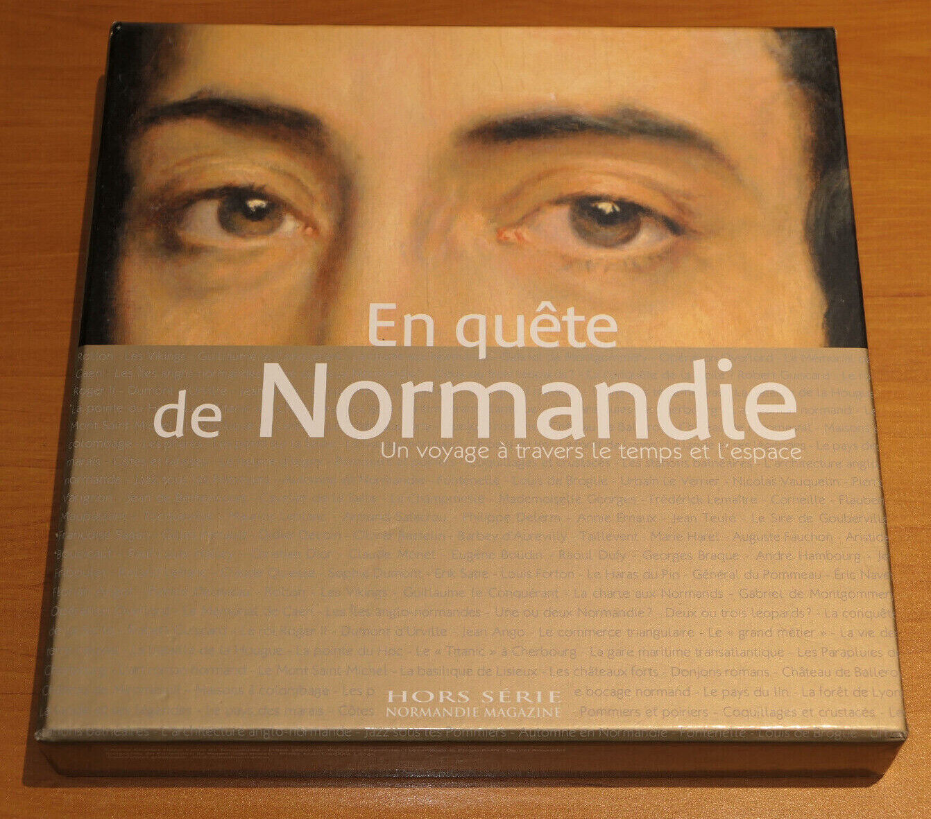EN QUETE DE NORMANDIE / DICTIONNAIRE CURIEUX DE LA NORMANDIE / 2011