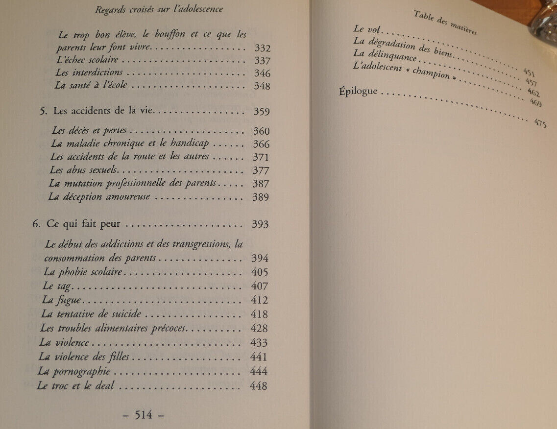 REGARDS CROISES SUR L'ADOLESCENCE / PEDOPSYCHIATRIE / ANNE CARRIERE 2007 / ESSAI