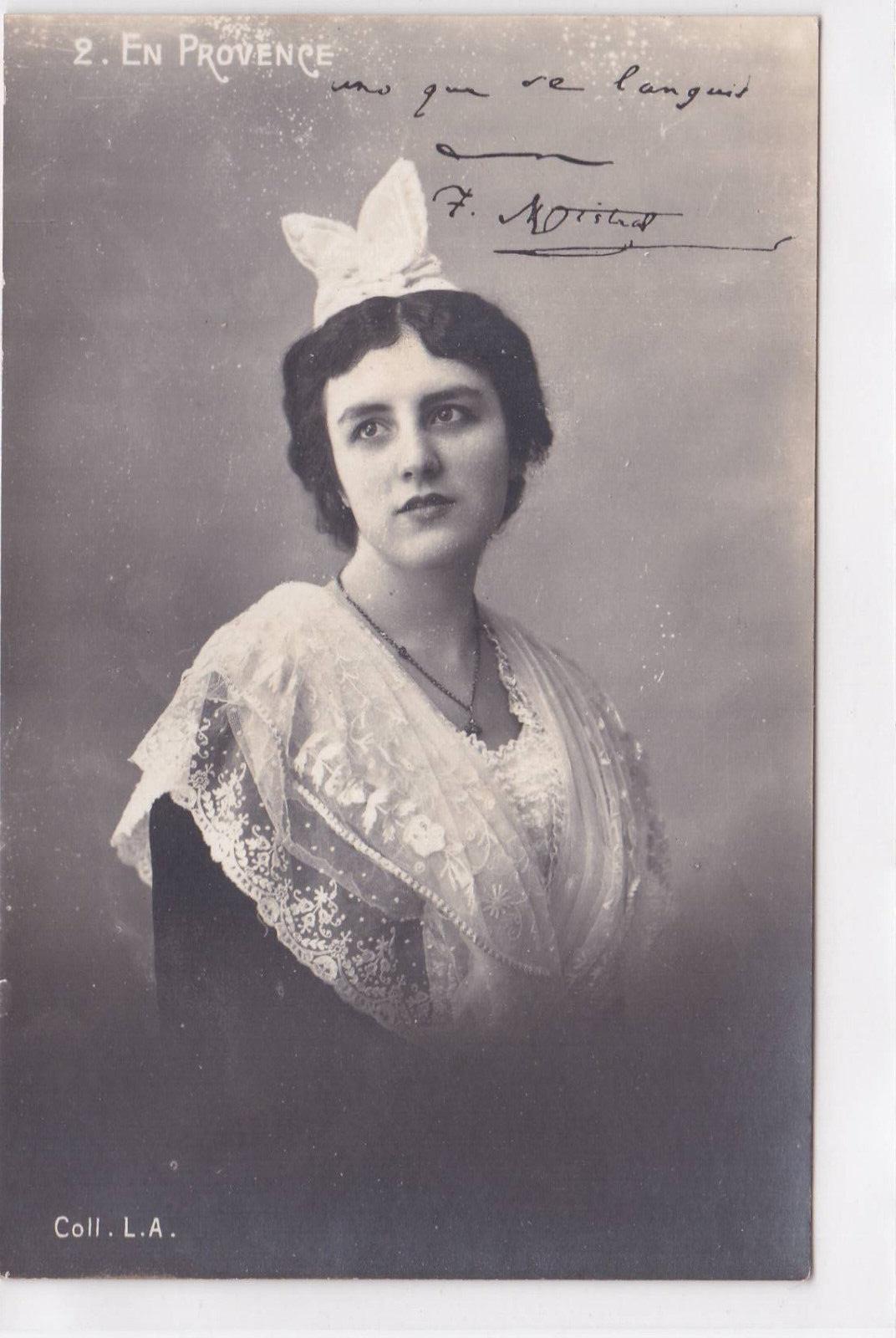 CARTE POSTALE ANCIENNE CPA EN PROVENCE PORTRAIT FEMME COIFFE ET COSTUME