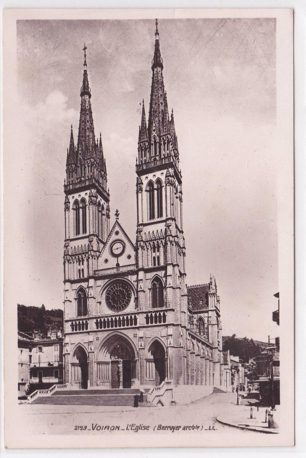 CARTE POSTALE ANCIENNE CPA VOIRON L'EGLISE