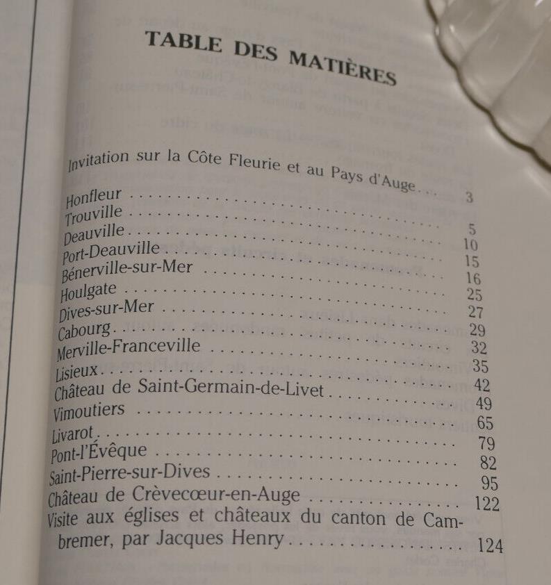 GUIDE DE LA COTE FLEURIE ET DU PAYS D'AUGE SENTIERS PARCOURS PEDESTRES CIRCUITS
