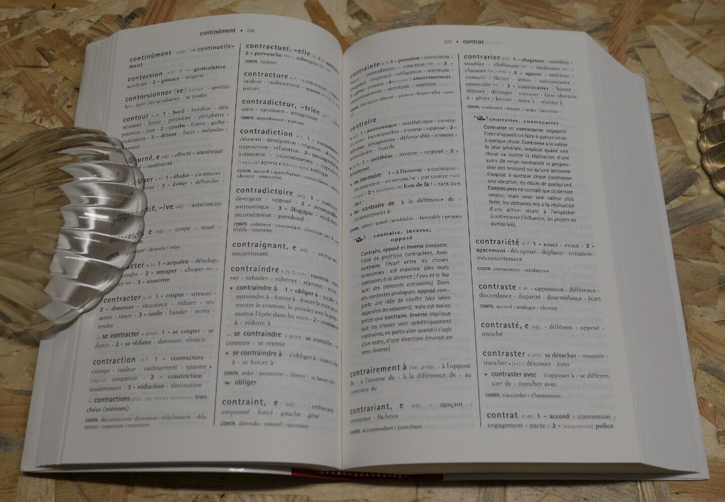 LE ROBERT DICTIONNAIRE DES SYNONYMES NUANCES ET CONTRAIRES / 2009