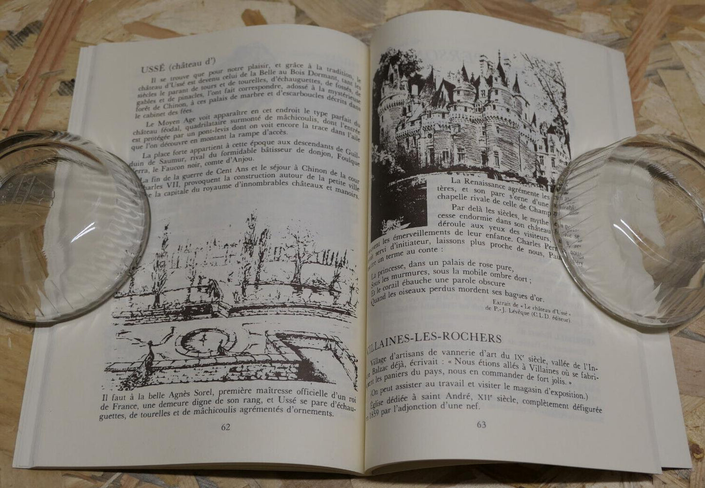 LA RABELAISIE EN TOURAINE / CAPITALE CHINON / TOURISME ART HISTOIRE GASTRONOMIE