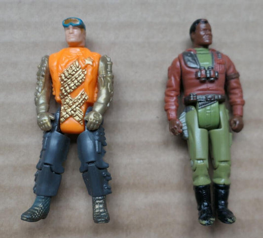 LOT DE 2 JOUETS FIGURINES VINTAGE MASK 1985 1987