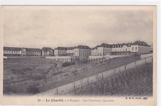 Carte Postale Ancienne CPA La Charité - L'Hospice - Les Nouveaux Quartiers
