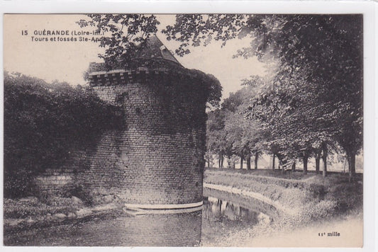 Carte Postale Ancienne CPA 44 - Guérande - Tours Et Fossés Ste-Anne