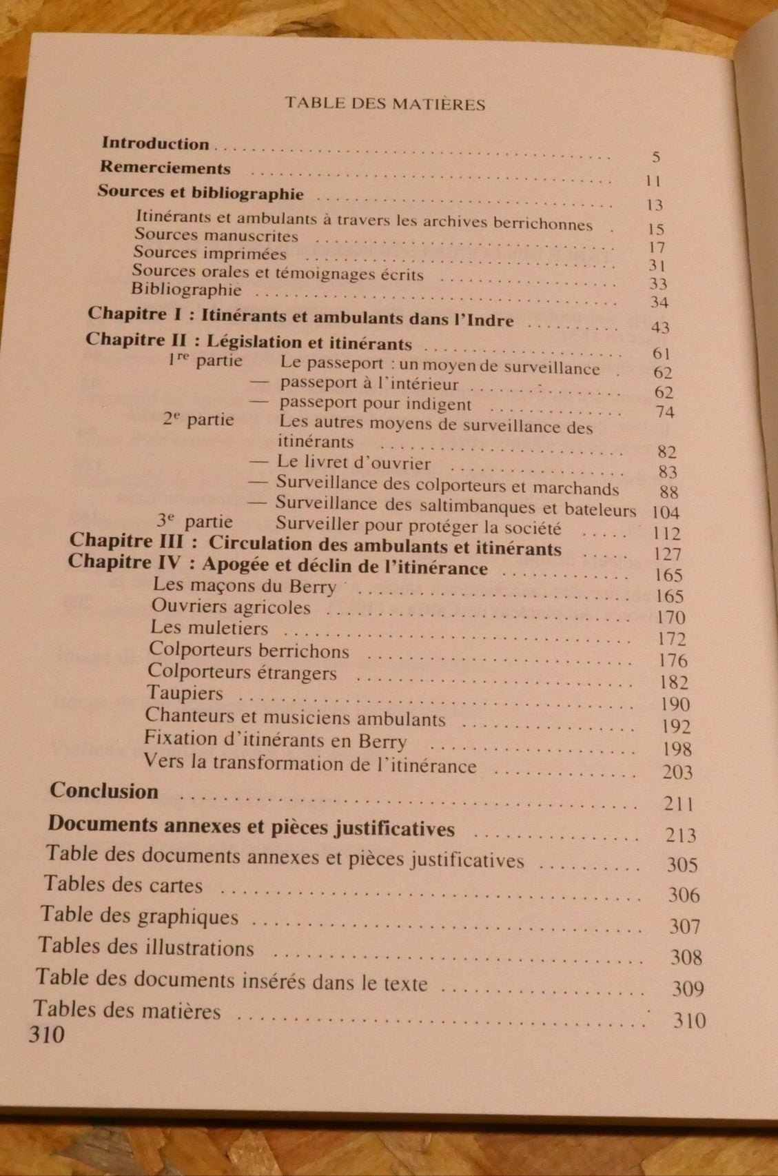 Coureux Et Gens D'Étrange En Berry - Daniel Bernard - 1984