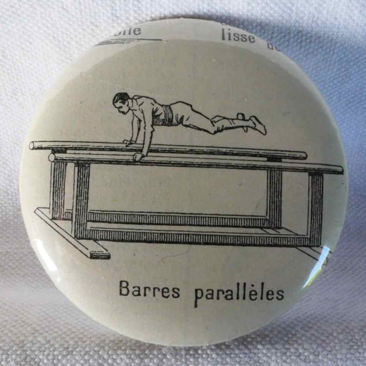 Barres Parallèles - Badge Encyclopédique Original - Ancienne Gravure