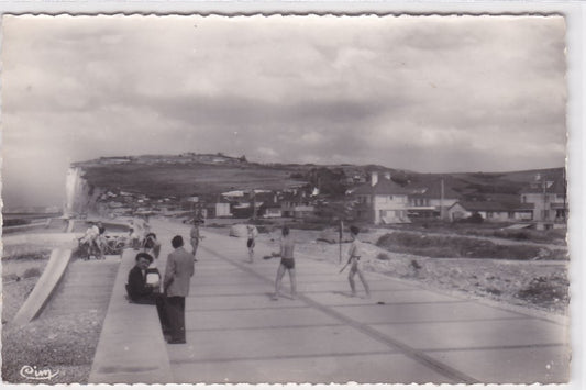 Carte Postale Semi-Moderne CPSM 76 Pourville - La Digue