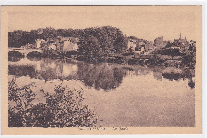 Old Postcard CPA 24 - Mussidan - The Quays
