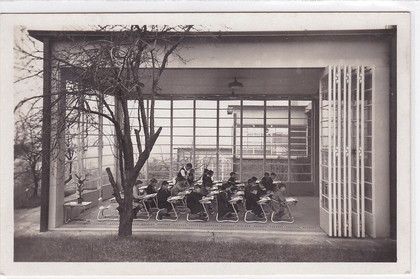 Carte Postale Ancienne CPA Suresnes - École De Plein Air Permanente - Une Classe
