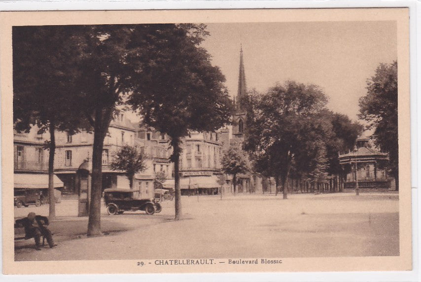 Old Postcard CPA 86 Chatellerault - Boulevard Blossac