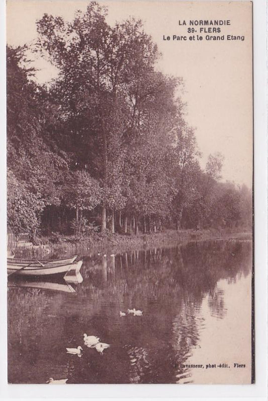 Carte Postale Ancienne CPA Orne 61 Flers - Le Parc Et Le Grand Étang
