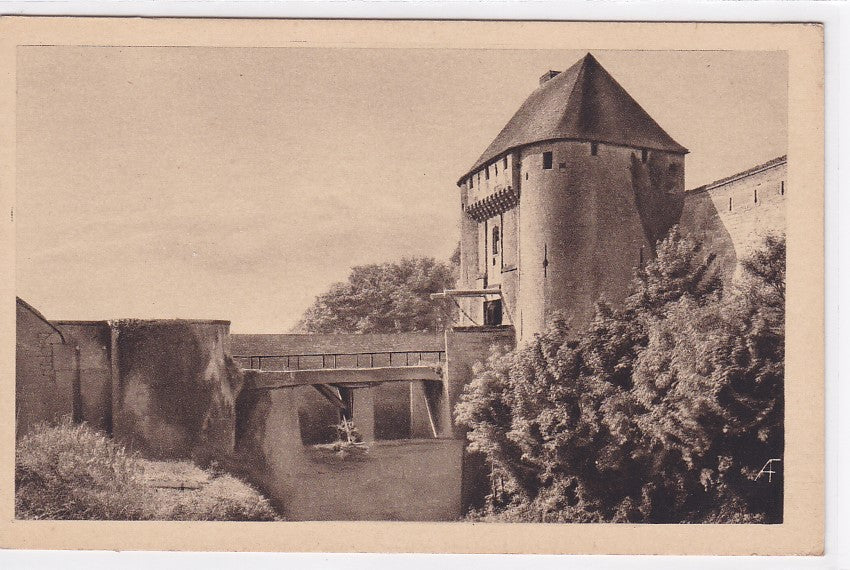 Carte Postale Ancienne CPA Calvados 14 Caen - La Caserne Du Château (XIe Siècle)