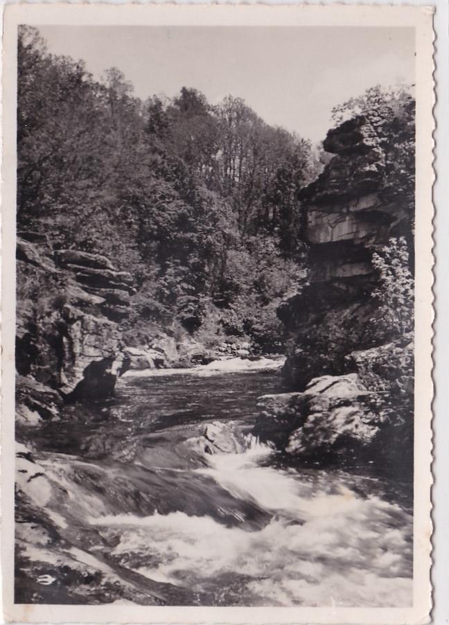Carte Postale CPSM Corrèze 19 - Treignac - Le Rocher Des Folles