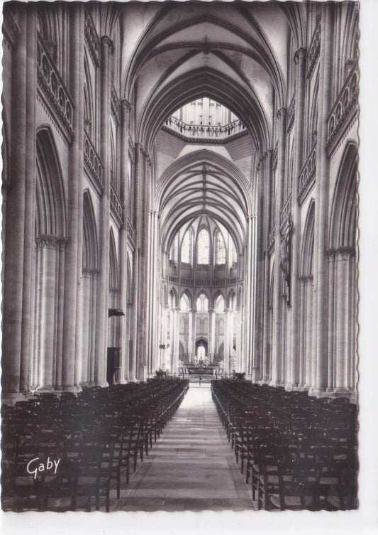 Carte Postale CPSM 50 Coutances - Intérieur De La Cathédrale Notre-Dame