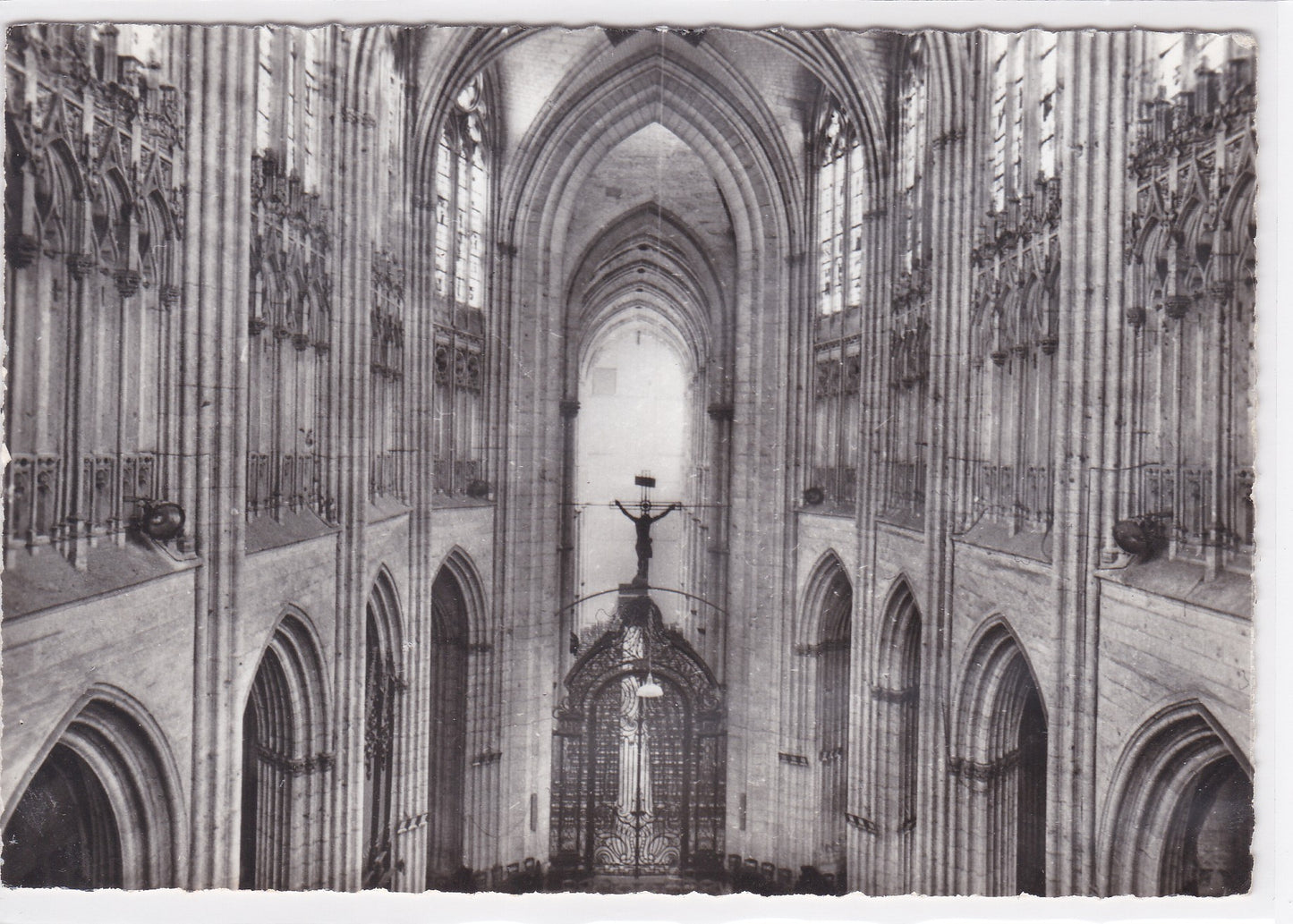 Carte Postale CPSM 27 Cathédrale D'Évreux - Le Choeur Et La Nef Vus Du Chevet