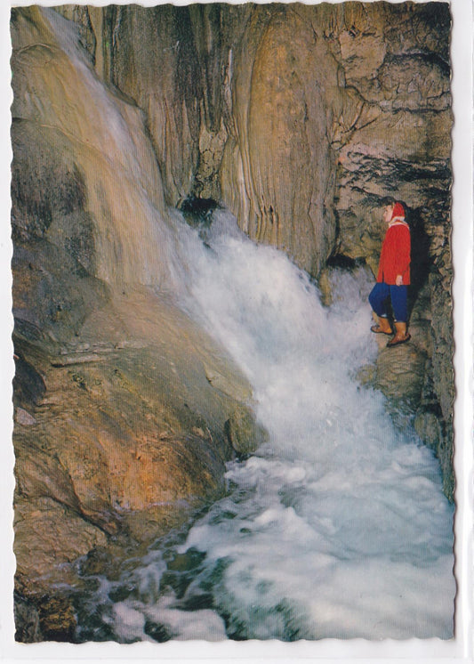 Carte Postale CPSM 46 Padirac - La Source De La Rivière Par Fort Débit