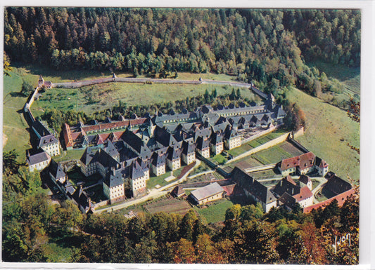 Carte Postale CPSM 38 La Grande Chartreuse - Le Monastère Et Les Obédiences