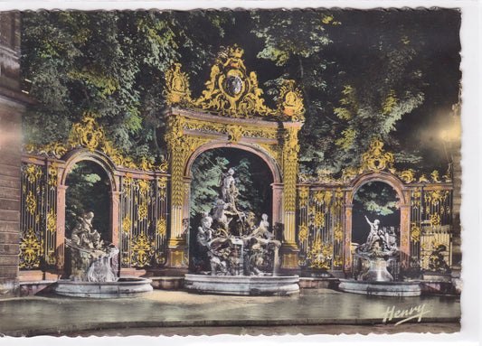 Carte Postale CPSM 54 Nancy La Nuit - Fontaine De Neptune