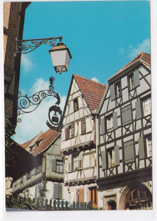 Carte Postale CPM 68 Alsace - Riquewihr - Ses Enseignes Et Ses Vieilles Maisons