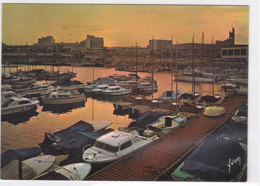 Carte Postale CPM 17 Royan - Crépuscule Sur Le Port