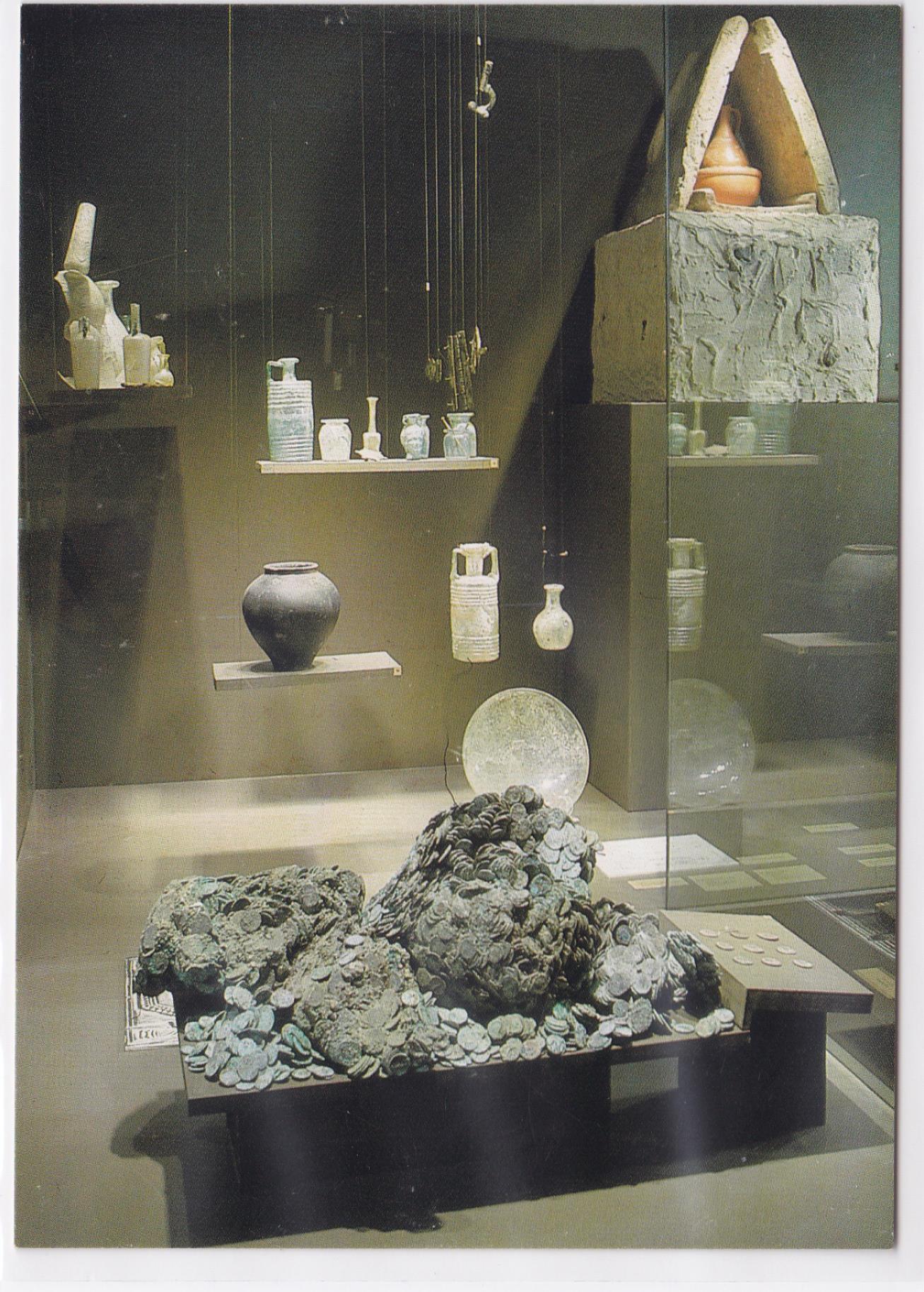 Carte Postale CPM 27 Musée D'Évreux - Salle D'Archéologie - Trésor Monétaire