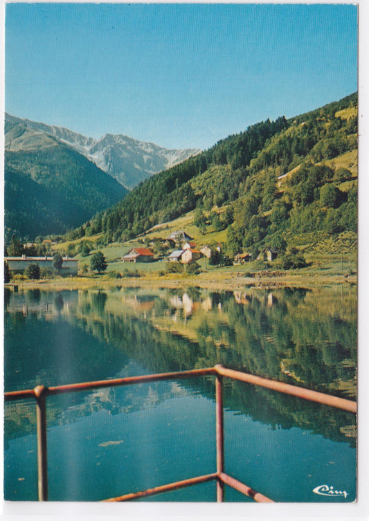 Carte Postale CPM 38 La Ferrière-D'Allevard - Maison Familiale À Fond-De-France