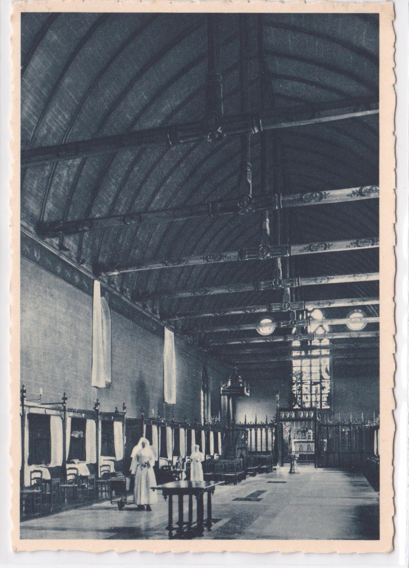 Carte Postale CPSM 21 Hôtel-Dieu De Beaune - La Grande Salle Vue De L'Entrée