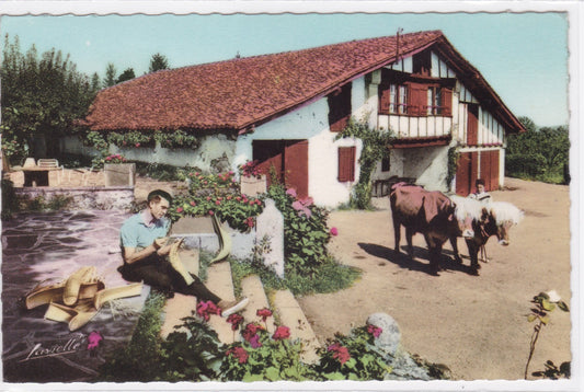 Carte Postale CPSM 64 Artisan Basque - Fabricant De Chisteras