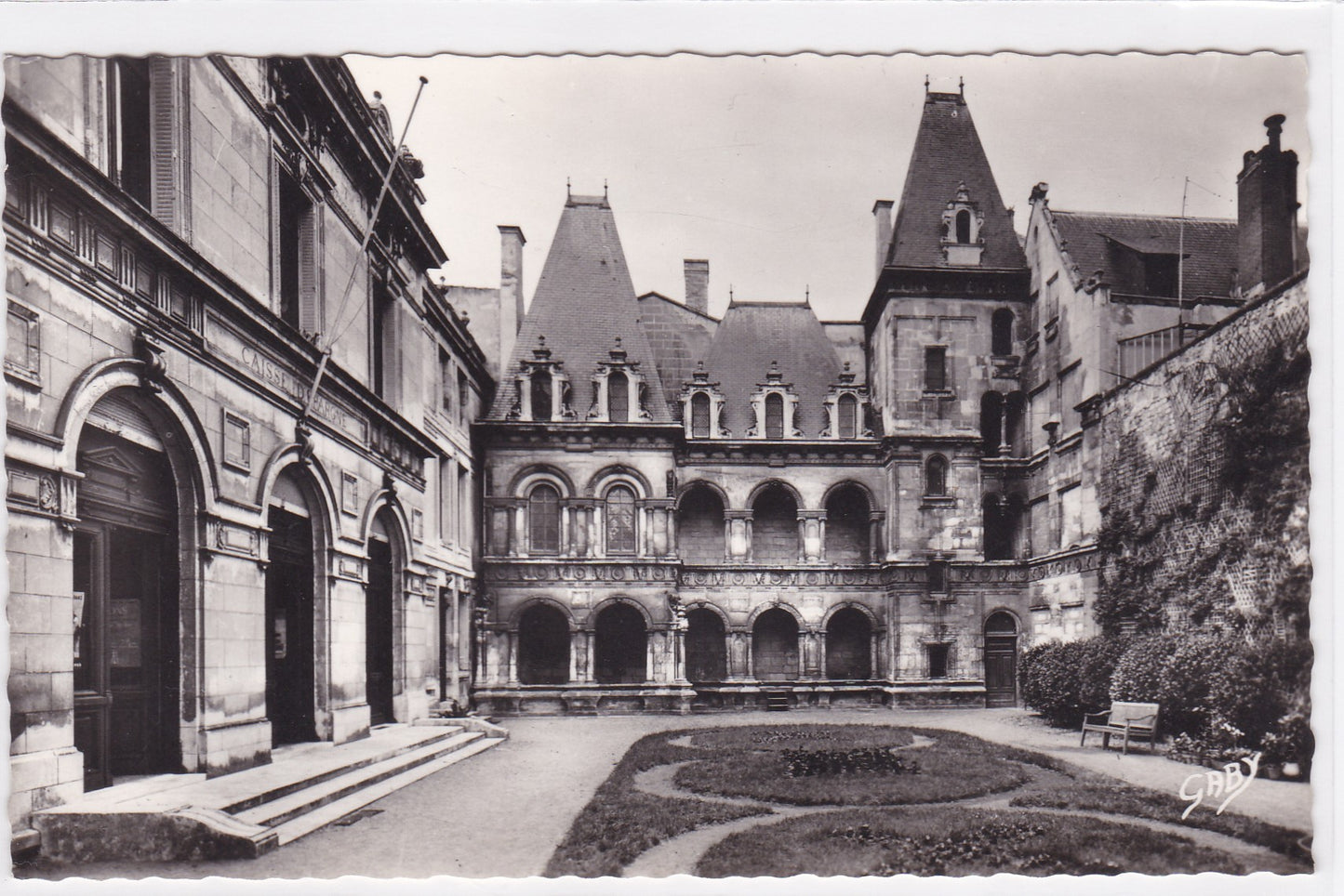 Carte Postale CPSM 17 La Rochelle - La Maison Henri II