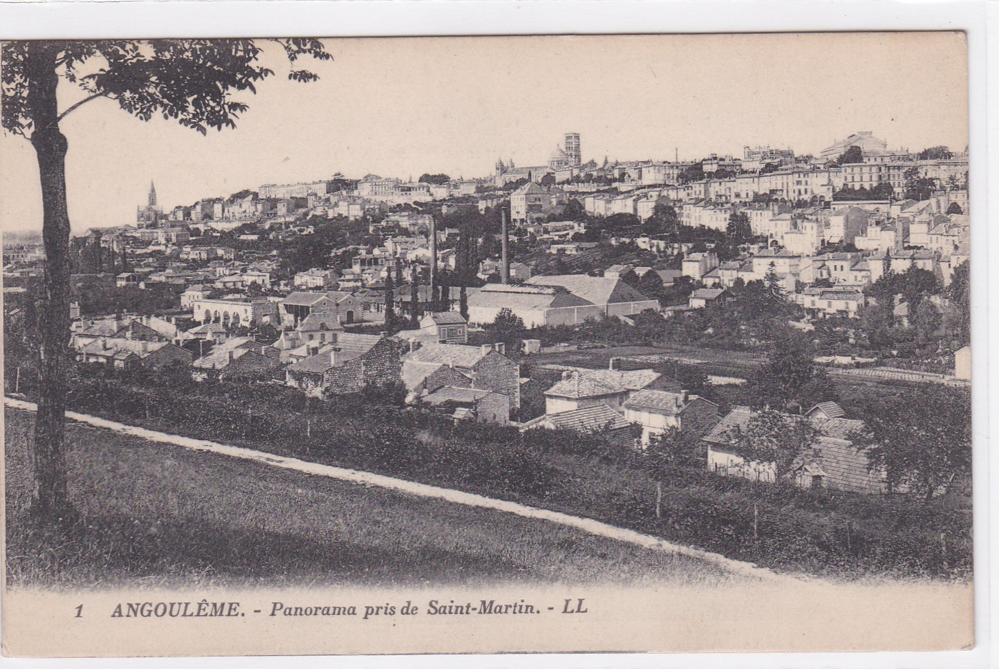 Carte Postale CPA 16 Angoulême - Panorama Pris De Saint-Martin