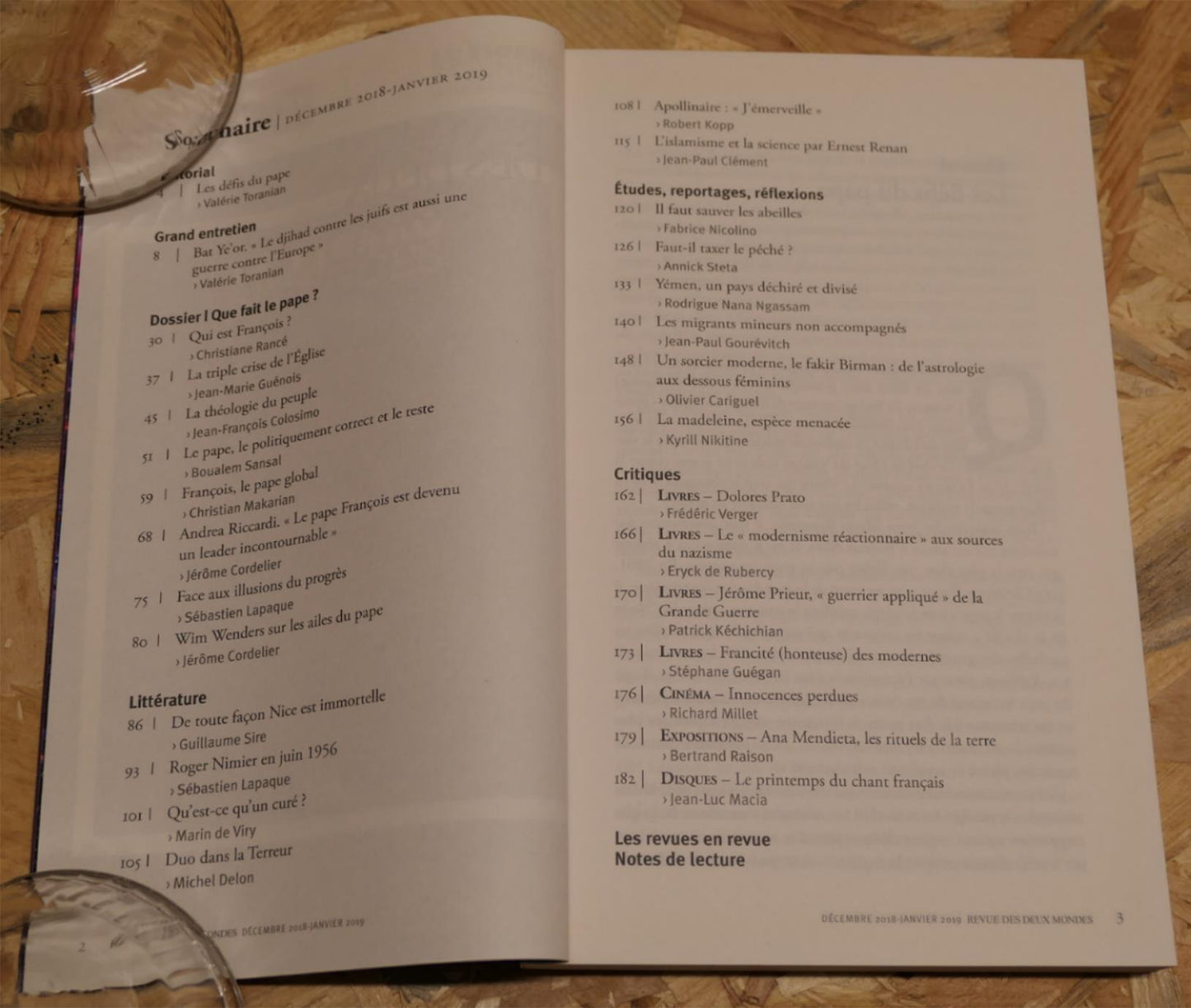 Revue Des Deux Mondes 12/2018 01/2019 - N°3799 - Que Fait Le Pape ?