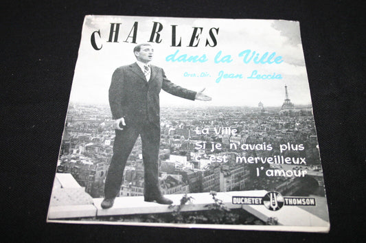 CHARLES AZNAVOUR   EP 45T 7"   CHARLES DANS LA VILLE