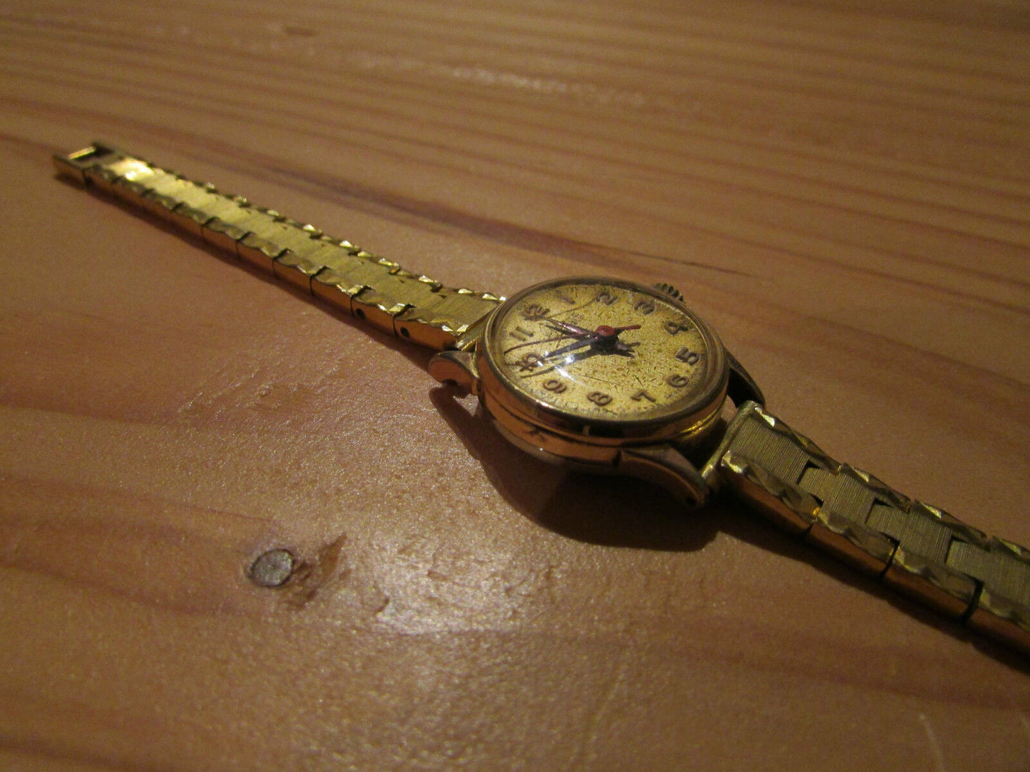 Ancienne montre femme PIERCE 15 JEWELS   SWISS