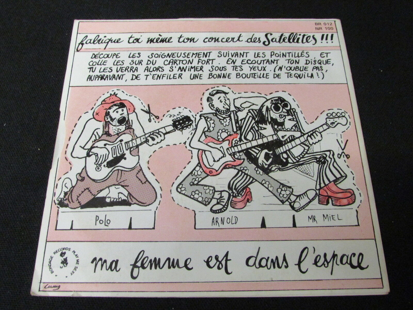 LES SATELLITES   SP 45T 7"   LES GRANDES FAMILLES   RED VINYL   BONDAGE RECORDS