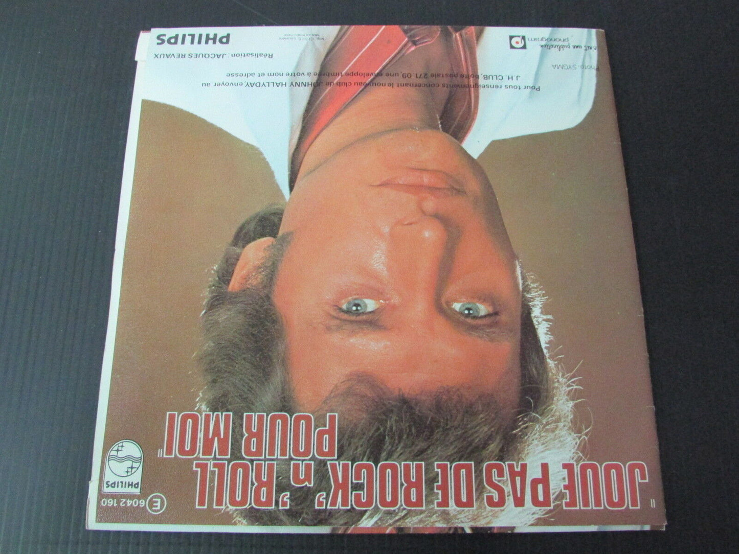 JOHNNY HALLYDAY   DERRIERE L'AMOUR   1976   SP 45T 7"