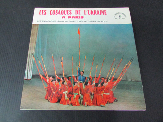 LES COSAQUES DE L'UKRAINE A PARIS   EP 45T 7"   LE CHANT DU MONDE 3053