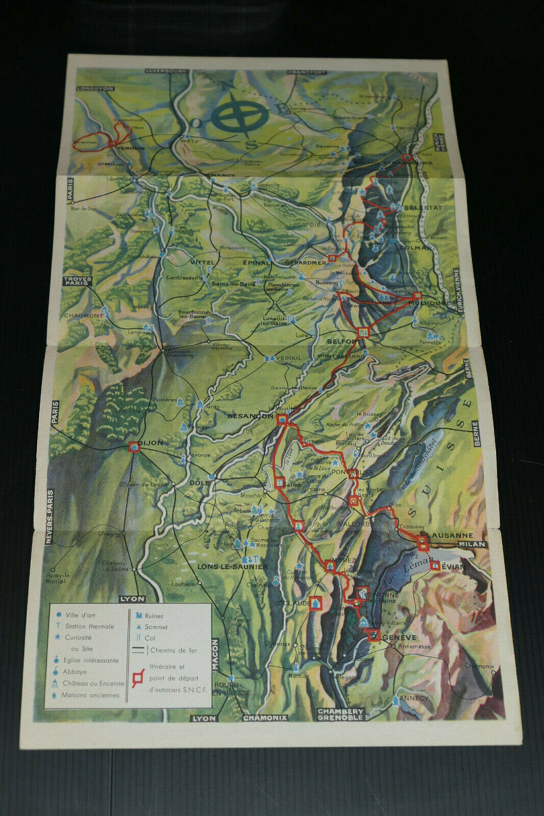 ANCIEN DEPLIANT TOURISTIQUE TOURISME VOYAGE TRAIN SNCF VOSGES JURA 1952