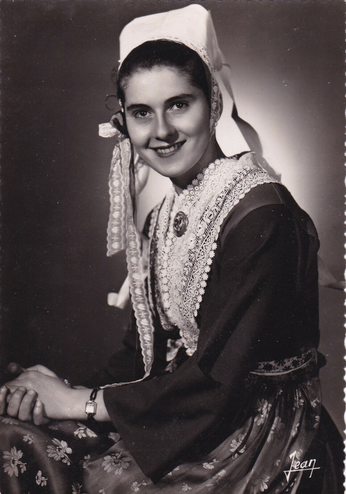 ANCIENNE CARTE POSTALE CPSM 29 JEUNE FILLE DE PLOUGASTEL-DAOULAS