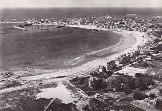 ANCIENNE CARTE POSTALE CPSM 56 QUIBERON / VUE AERIENNE DE LA PLAGE