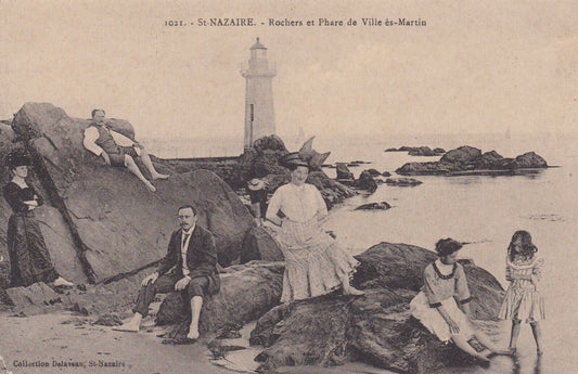 CPA 44 ST-NAZAIRE / ROCHERS ET PHARE DE VILLE ES-MARTIN