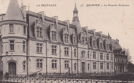 ANCIENNE CARTE POSTALE CPA LA BRETAGNE 29 QUIMPER / LA NOUVELLE PREFECTURE