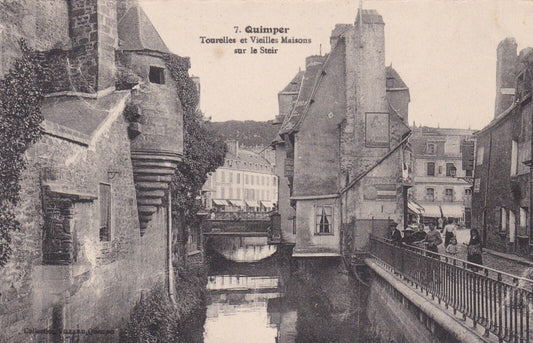 CARTE POSTALE ANCIENNE CPA 29 QUIMPER TOURELLES ET VIEILLES MAISONS SUR LE STEIR