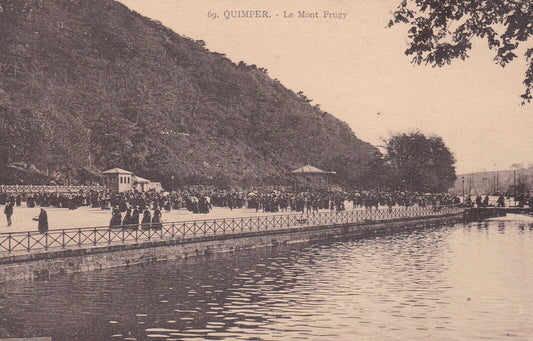 CARTE POSTALE ANCIENNE CPA 29 QUIMPER LE MONT FRUGY