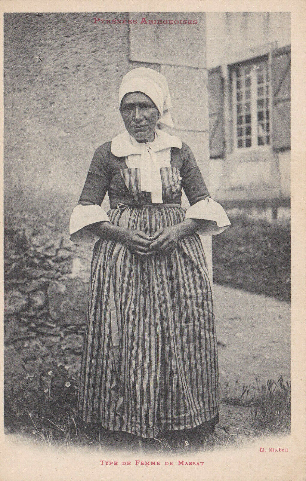 CARTE POSTALE ANCIENNE CPA 09 PYRENEES ARIEGEOISES TYPE DE FEMME DE MASSAT